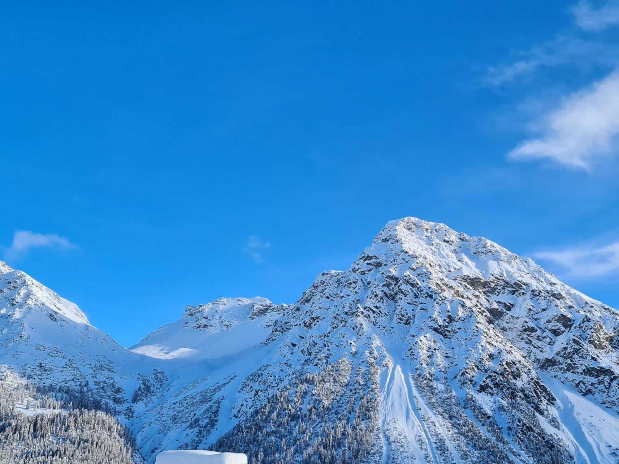 Fewo D'Rock Arosa- Center Of Nightlife By Nature Apartments Switzerland Luaran gambar
